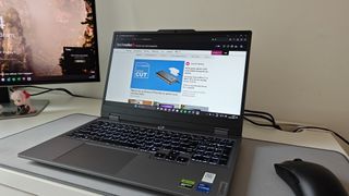 Lenovo LOQ 15 (Intel, Gen 9)