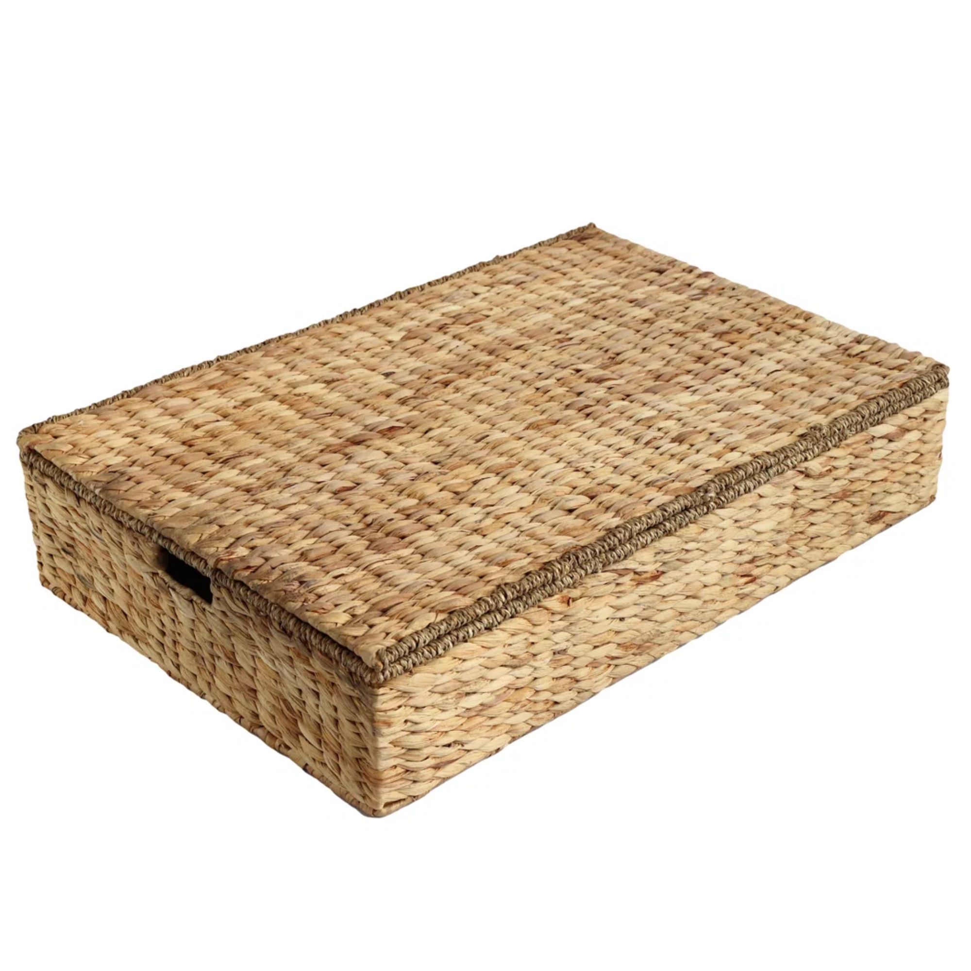 Wicker lidded underbed storage