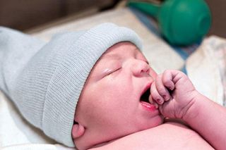 newborn-baby-sleeping-101119-02
