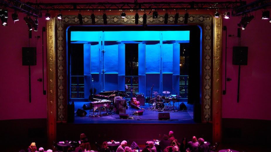 A new K-array system jazzes up NYC&#039;s Hudson Hall for sweet sounds during live performances. 