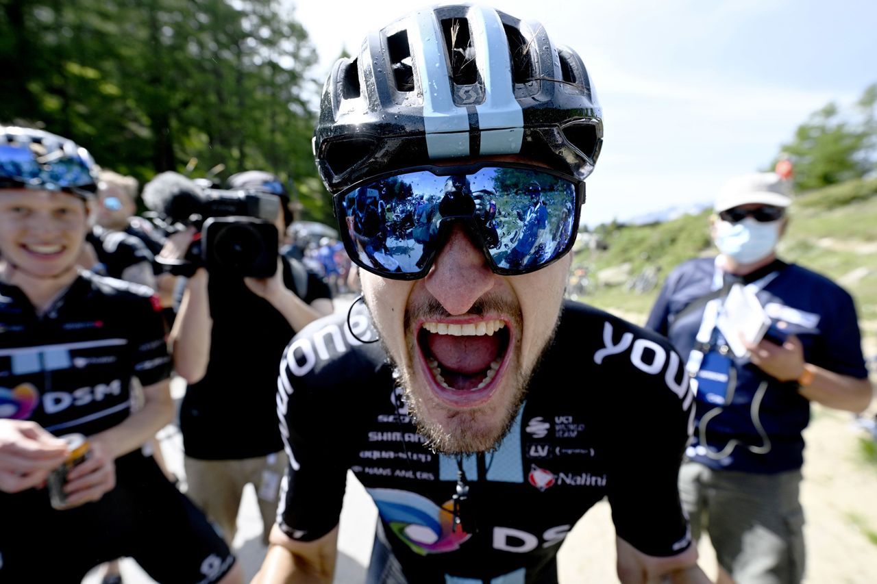 Tour de Suisse 2022 - 85th Edition - 6th stage Locarno - Moosalp 177.5 km - 17/06/2022 - Nico Denz (GER - Team DSM) - photo Vincent Kalut/PhotoNews/SprintCyclingAgency&Acirc;&copy;2022