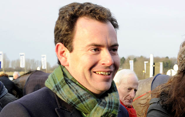Nigel Twiston Davies gets a slap from owner (of The New One) Sarah Such after he tries to persuade Channel 4's Nick Luck that her first name is Suzy. Warick 12-1-13