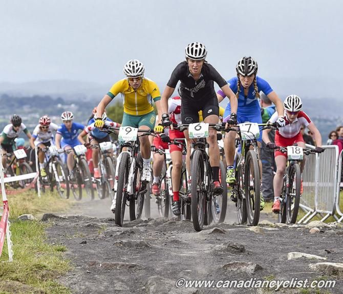 Karen Hanlen (New Zealand) takes the early lead