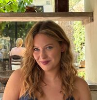 Harriet Curzon's avatar