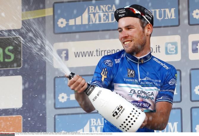 And some champagne for the photographers