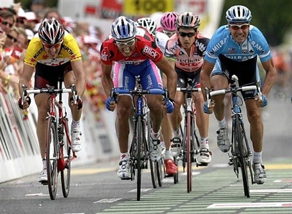 Cancellara, in yellow, sprinting