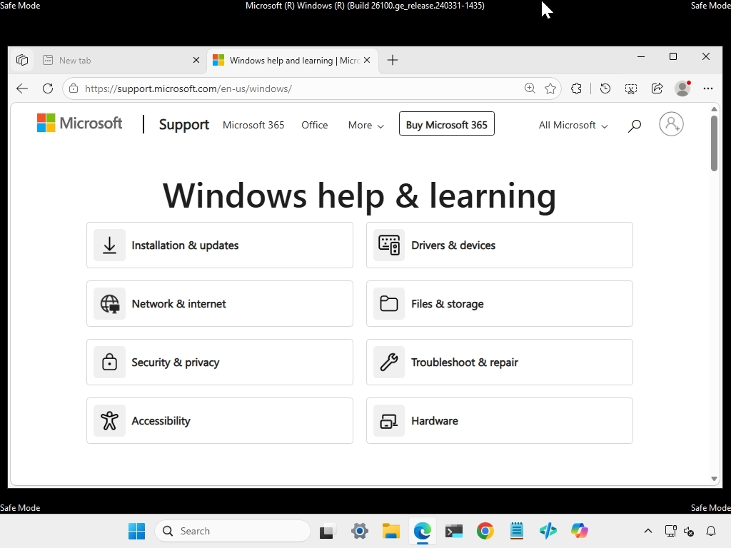 Windows 11 desktop in Safe Mode.