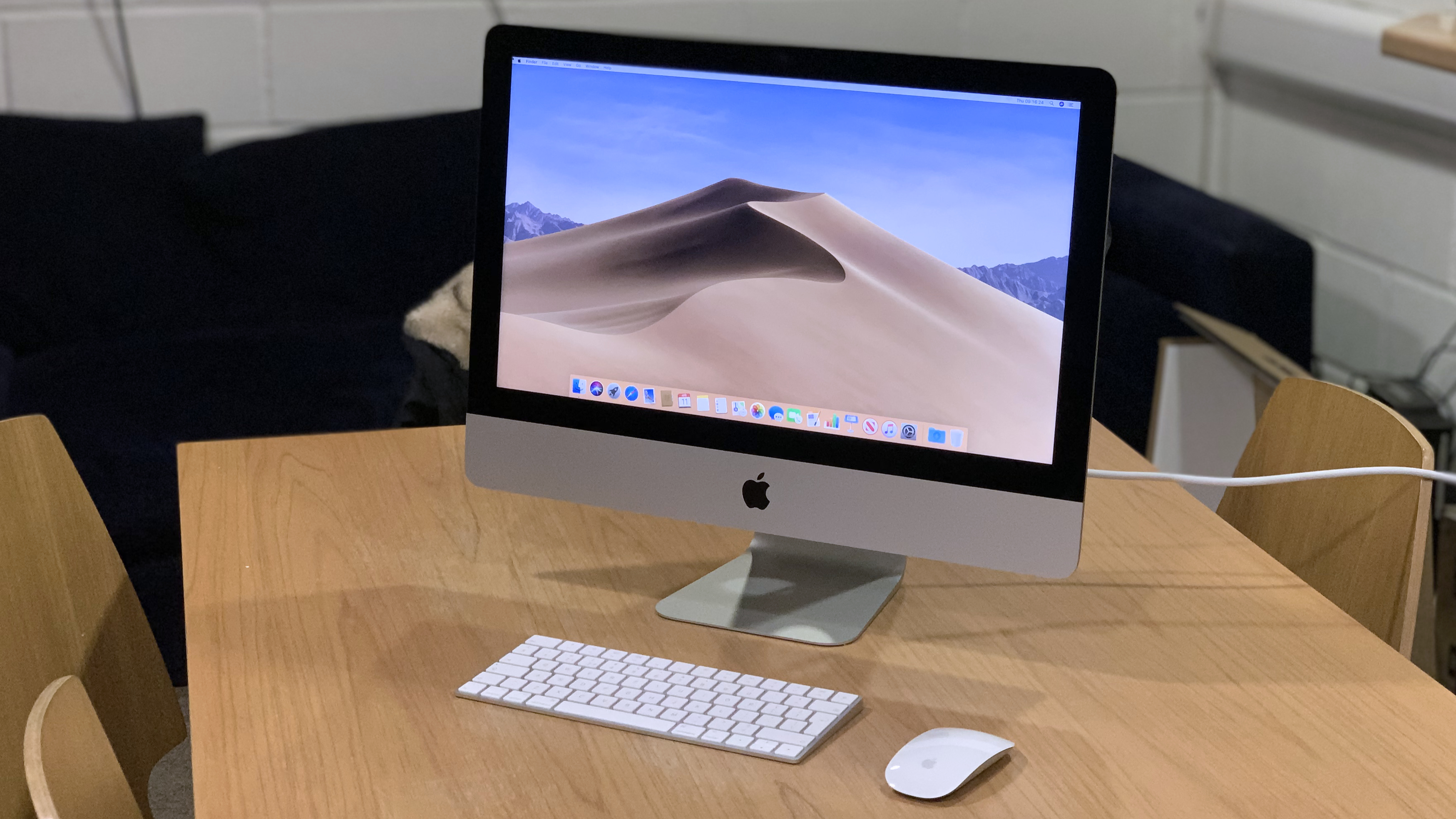 iMac (21.5-inch,late 2013) 純正キーボード,マウス付属-