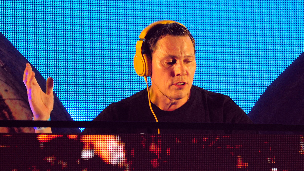 5. Tiësto