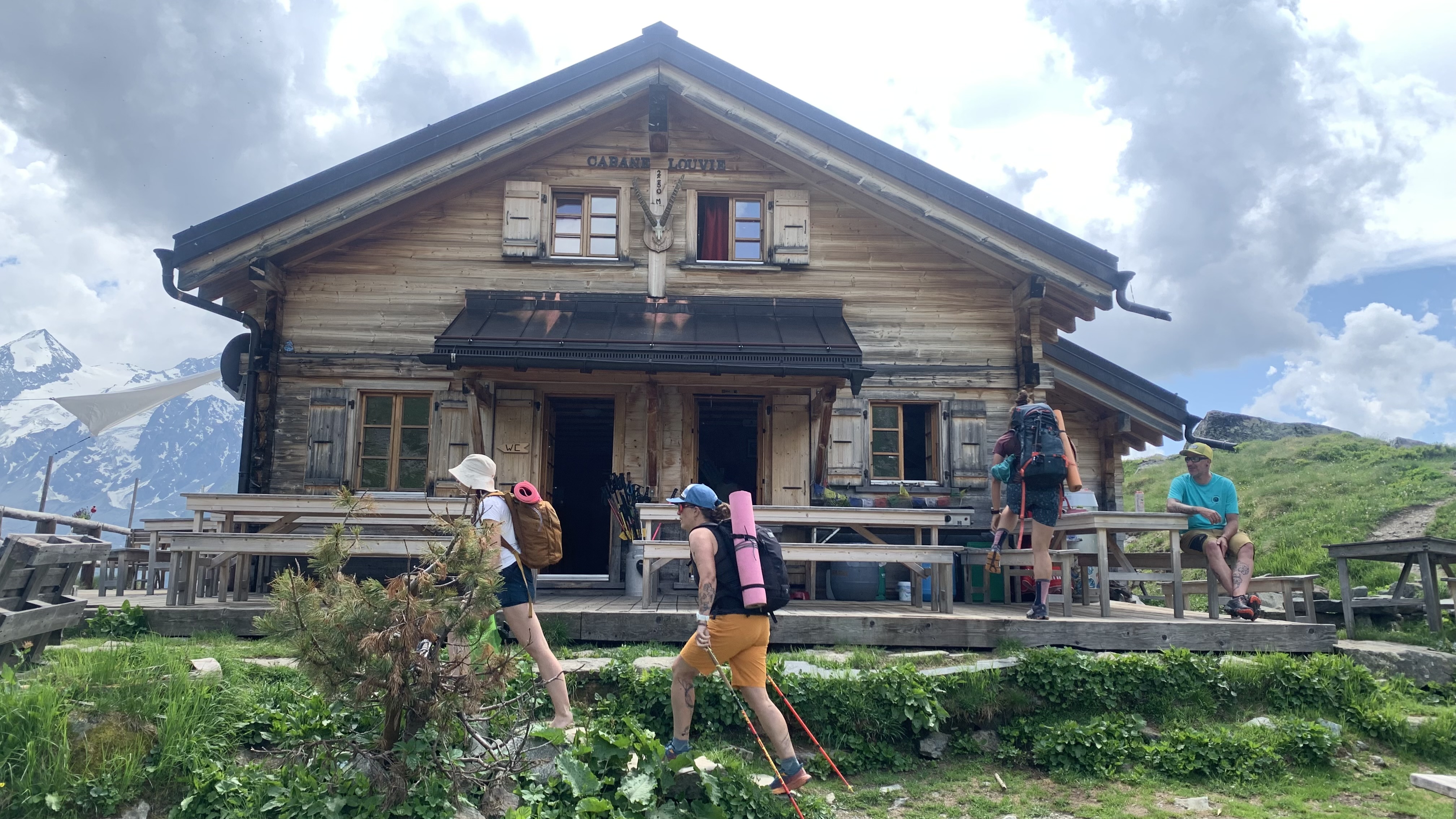 Cabane de Louvie