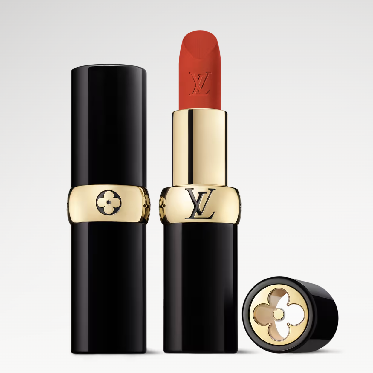 La Beaut&amp;eacute; Louis Vuitton, LV Rouge - Matte Lipstick in 602 Vuittamine