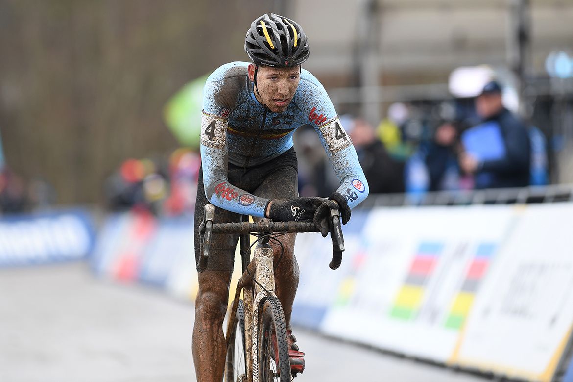 Nicolas Cleppe crosses the finish line