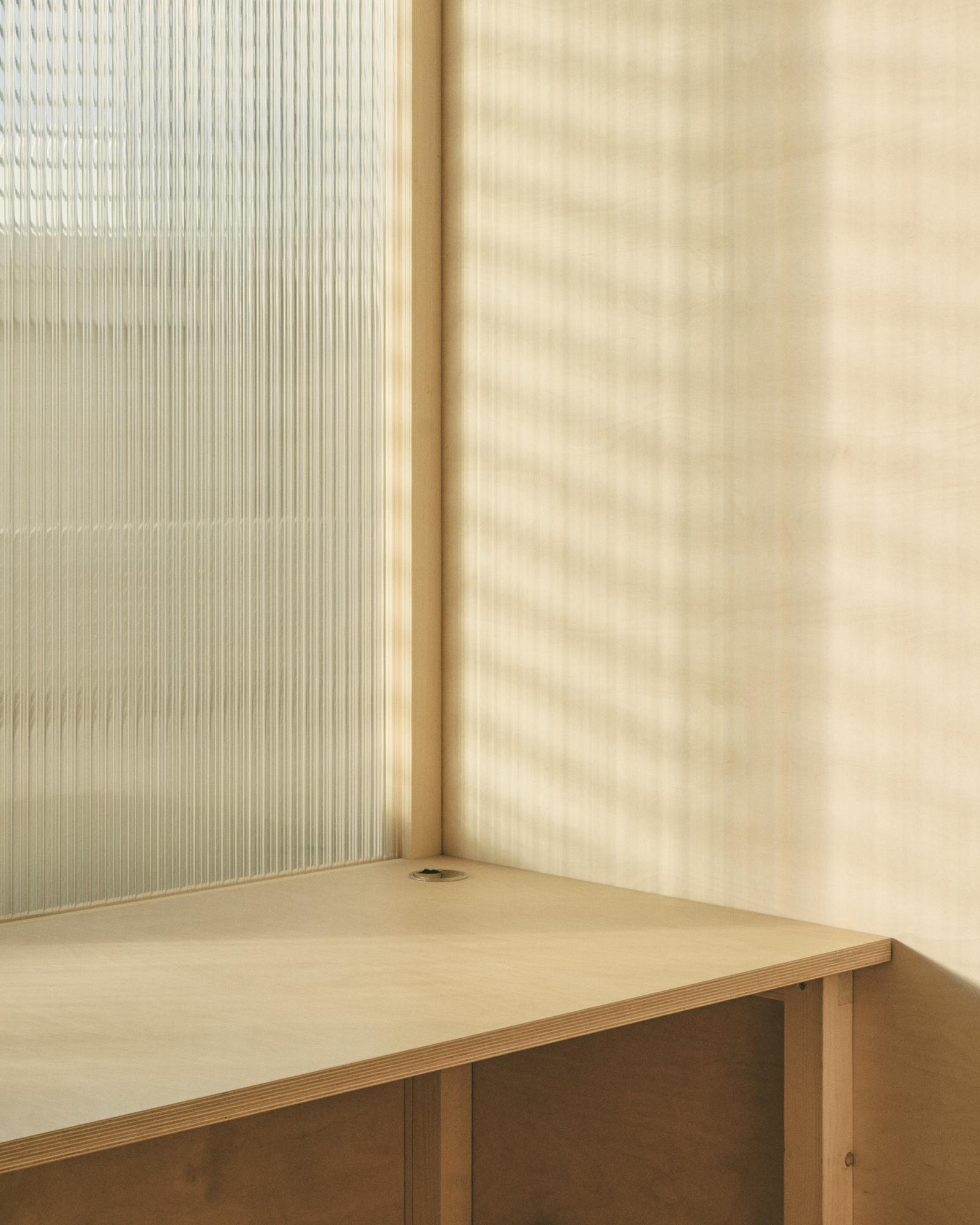 Studio 18%, Geneva, by Sapid Studio