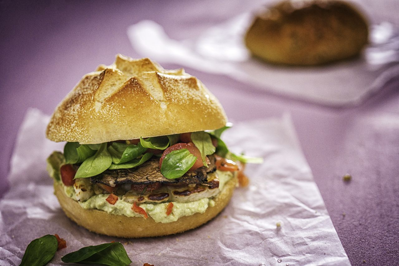 stuffed mushroom burger