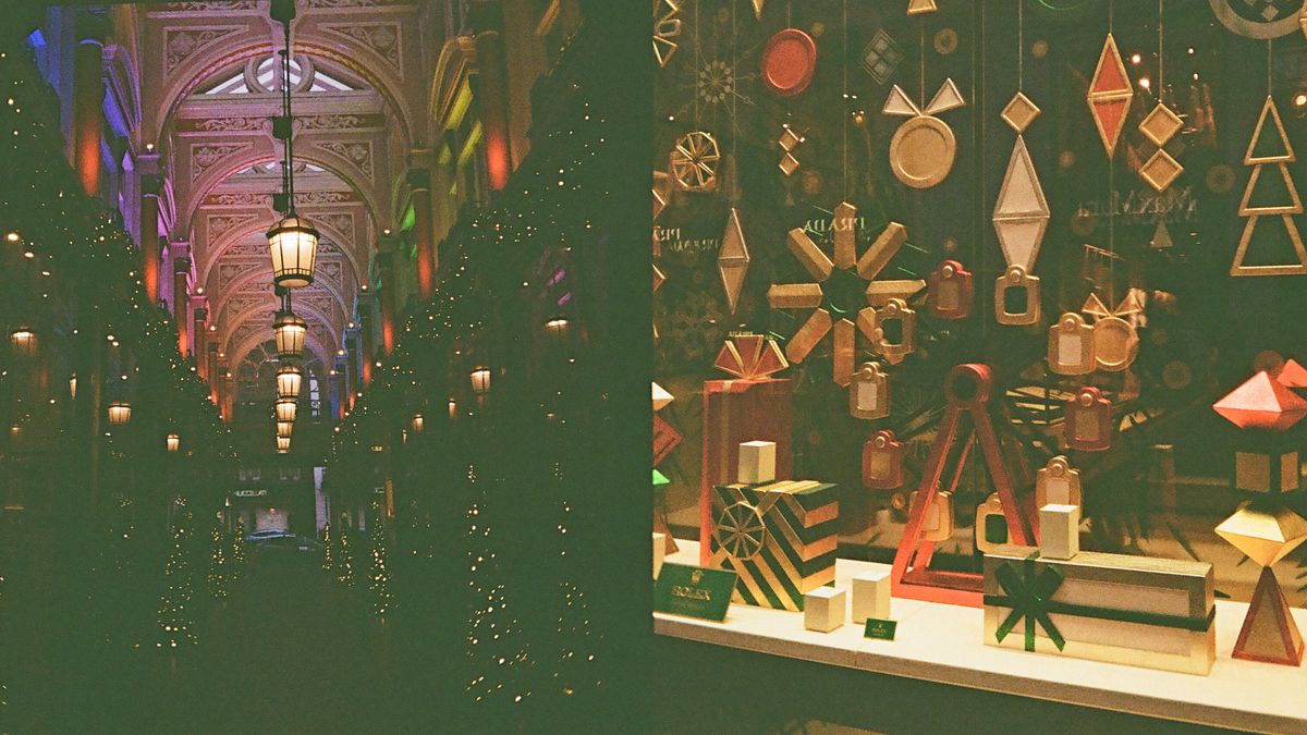 Two photos of Christmas decorations taken on a Kodak Ektar H35 Half Frame film camera