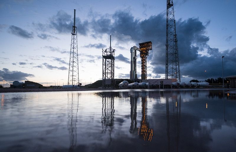 Boeing&#039;s Starliner capsule seen atop a United Launch Alliance Atlas V rocket before launch on its first test flight, which landed early after failing to reach the International Space Station.