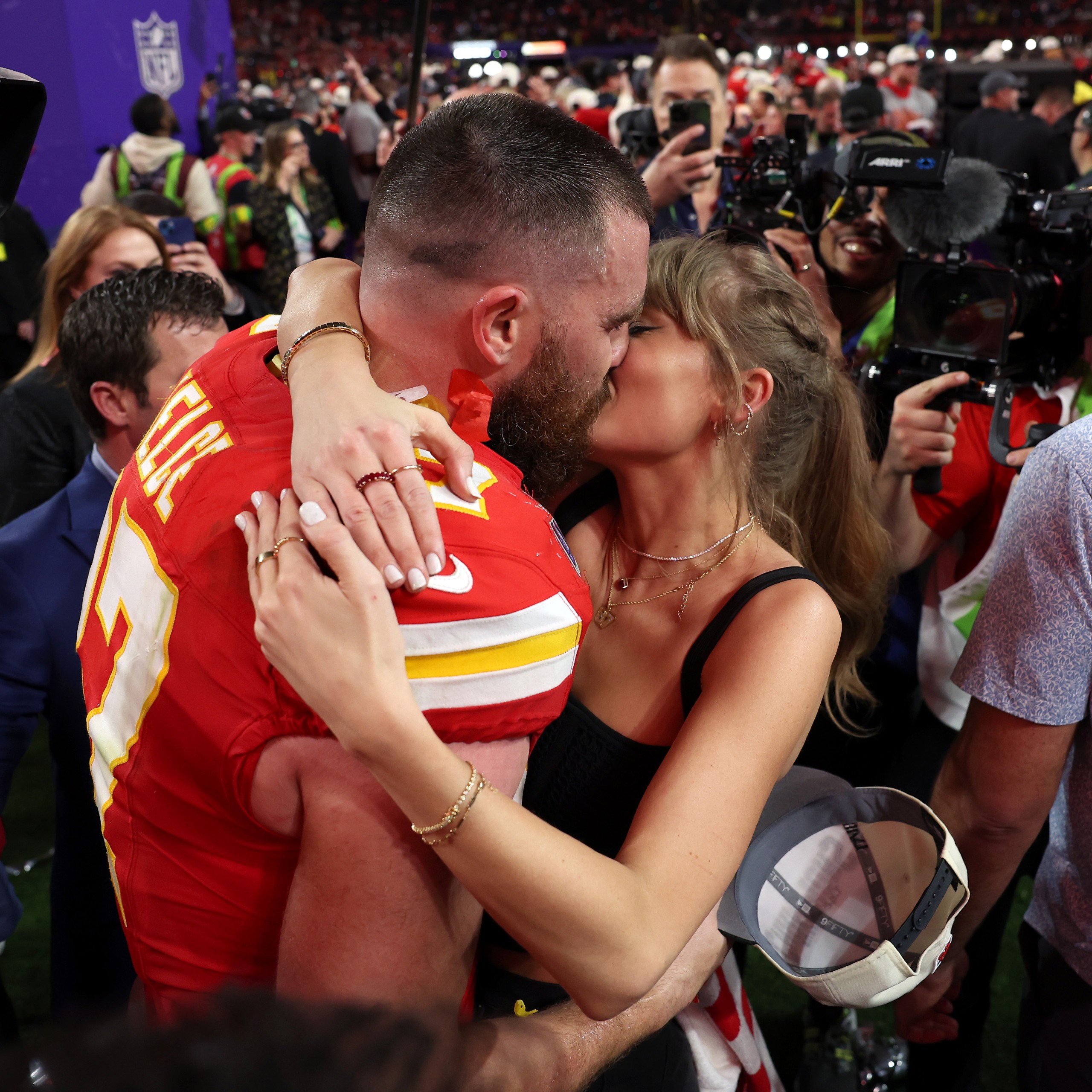 Taylor Swift's Super Bowl Kiss With Travis Kelce Couldn't Ruin Her Lipstick