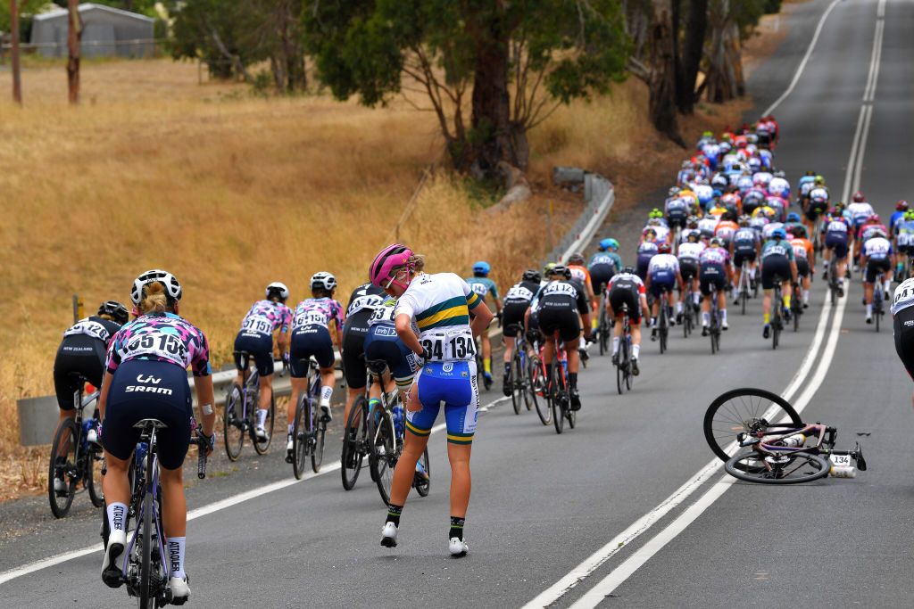 Nicole Fraine (Unisa Australia) checks out the crash damage