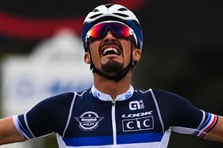 Julian Alaphilippe takes the 2020 men's road race world title