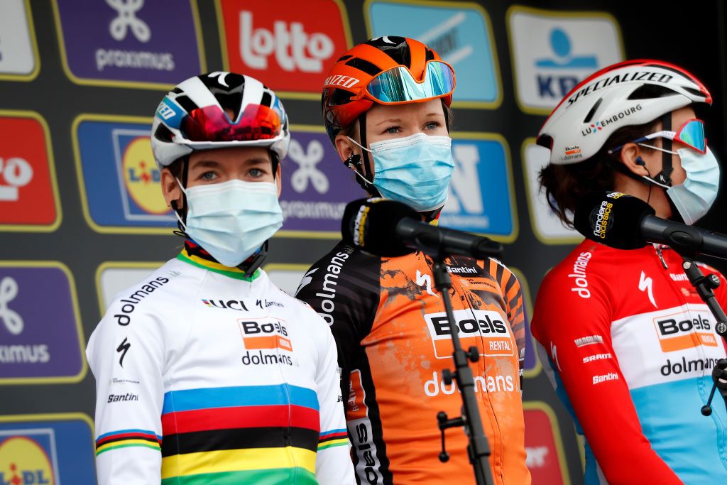 OUDENAARDE BELGIUM OCTOBER 18 Start Anna Van Der Breggen of The Netherlands World Champion Jersey Jolien Dhoore of Belgium and Boels Dolmans Cycling Team Mask Covid safety measures Team Presentation during the 17th Tour of Flanders 2020 Ronde van Vlaanderen Women Elite a 1356km stage from Oudenaarde to Oudenaarde RVV20 FlandersClassic on October 18 2020 in Oudenaarde Belgium Photo by Bas CzerwinskiGetty Images