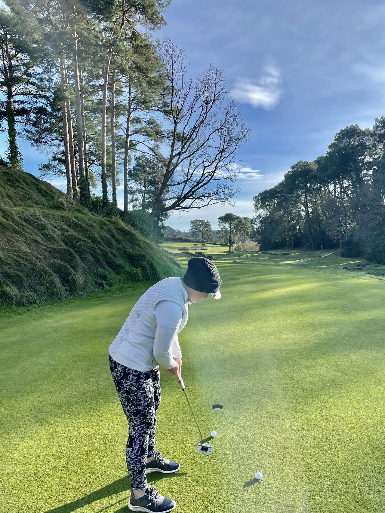 Lag putting the Soft Feel Lady is easier on faster greens