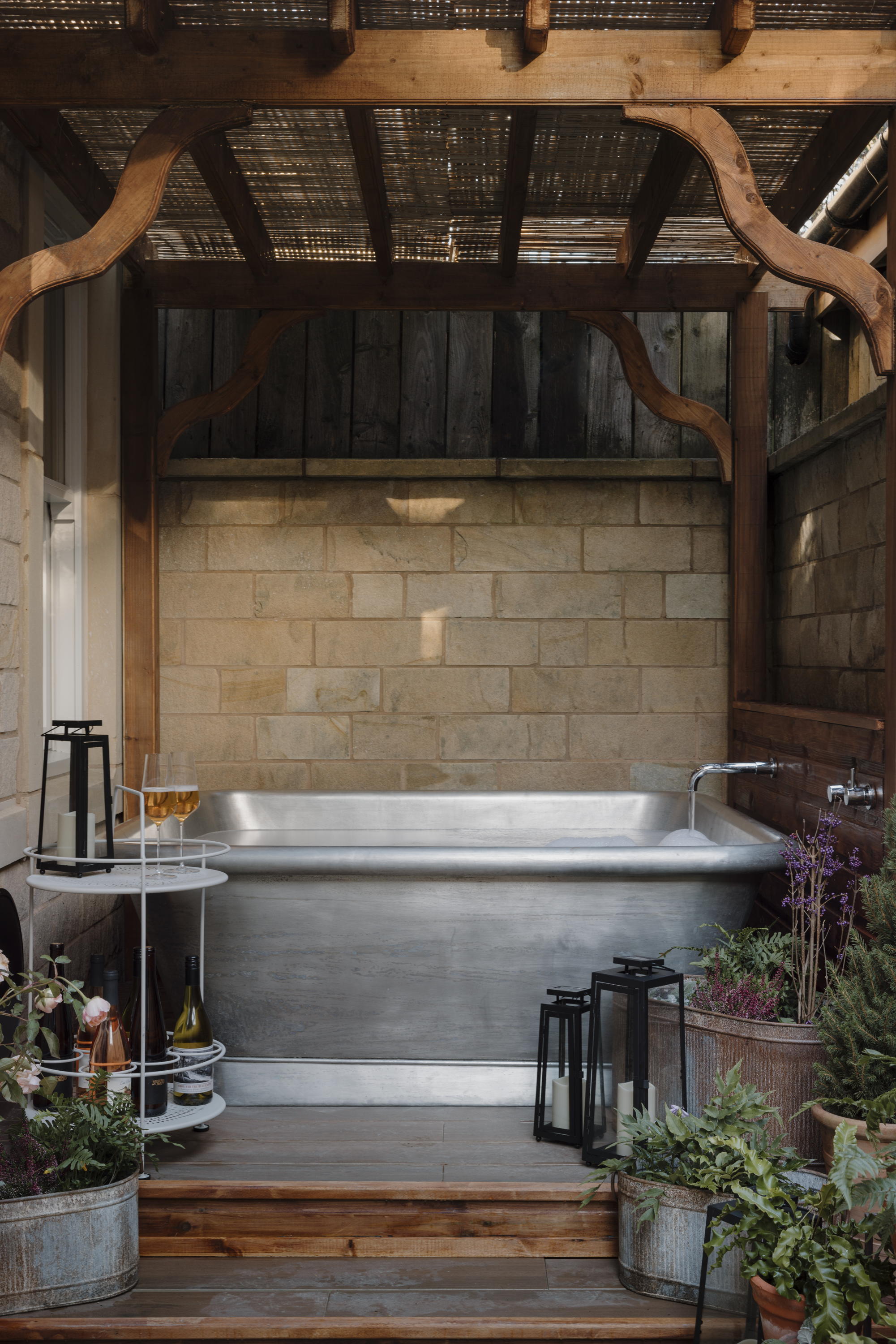 The outdoor bath at the Orchard Suite at Saltmoore House