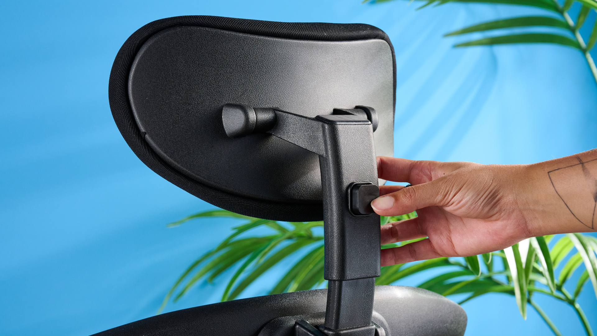 A black Boulies OP300 ergonomic office chair