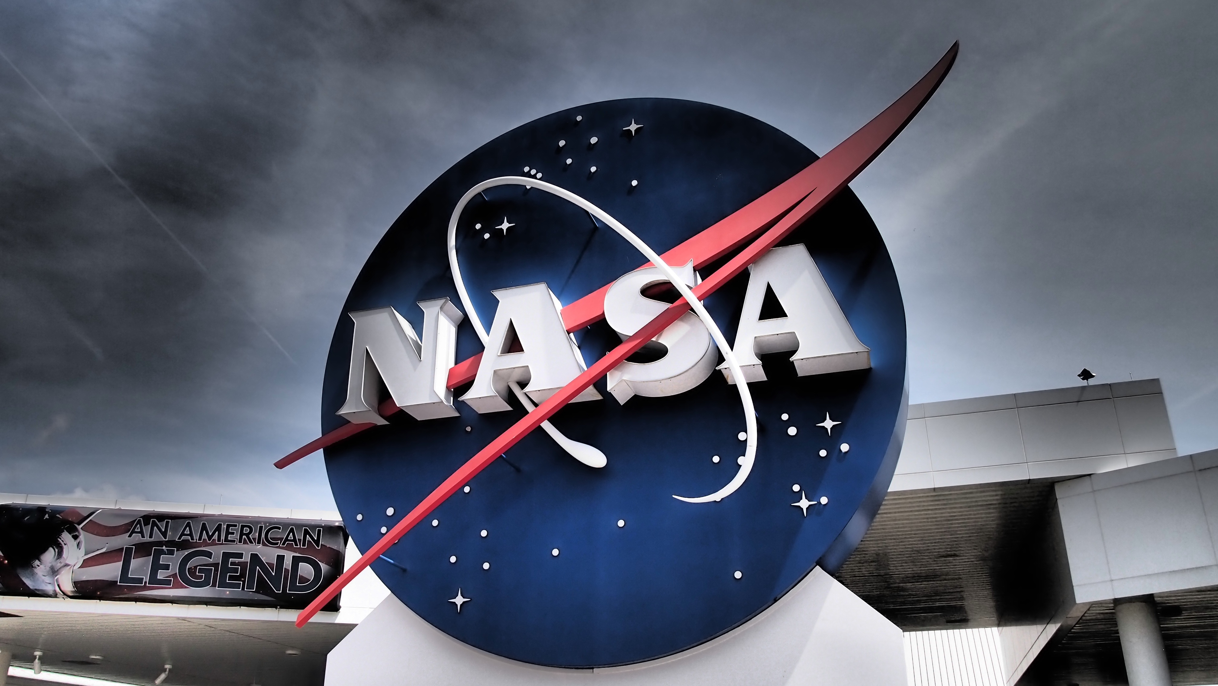 NASA and Microsoft team up to create an Earth Copilot AI chatbot ...