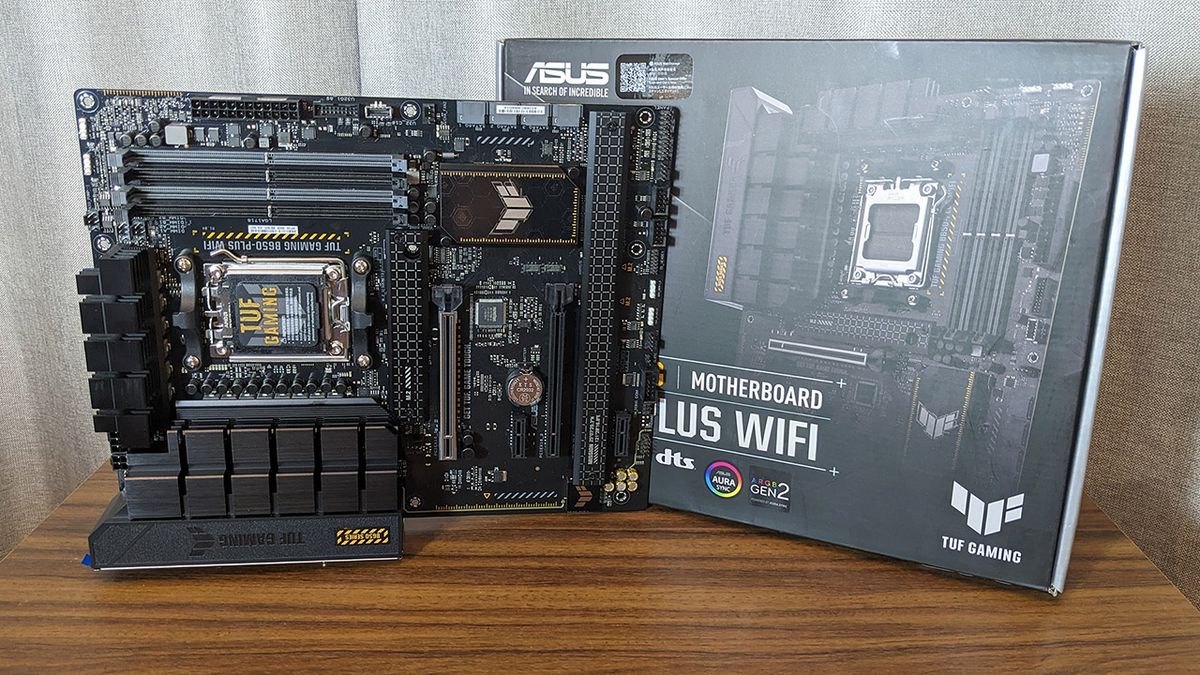 贈与 ASUS TUF GAMING B650M-PLUS AMD B650チップセット搭載MicroATXマザーボード 耐久性の高い シリーズ 