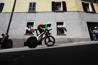 Ganna on the way to victory on stage 14 of the Giro d'Italia