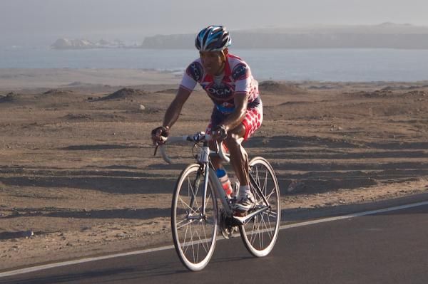 Luis Sepulveda (OGM) has a two minute advantage with 20 km to go.