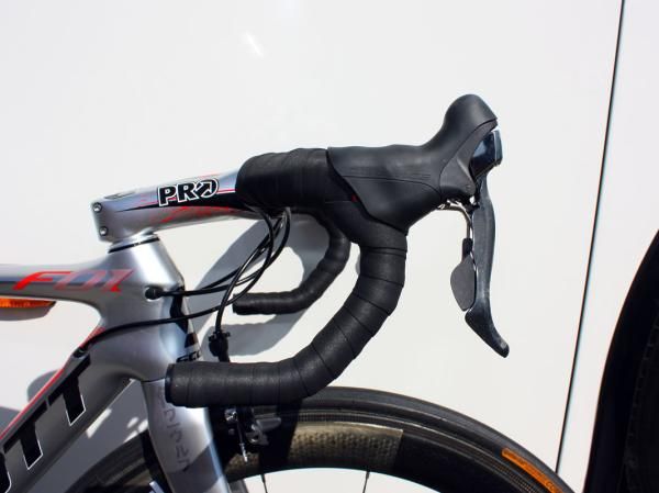 Cavendish's signature handlebar features an anatomic bend.