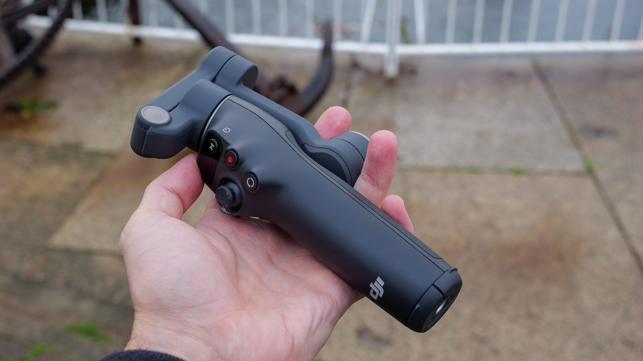 DJI Osmo Mobile 8 smartphone stabilizer