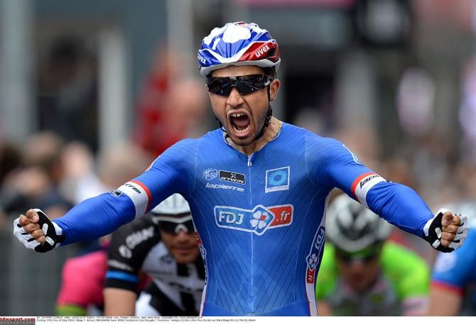 Nacer Bouhanni (FDJ) celebrates his stage win