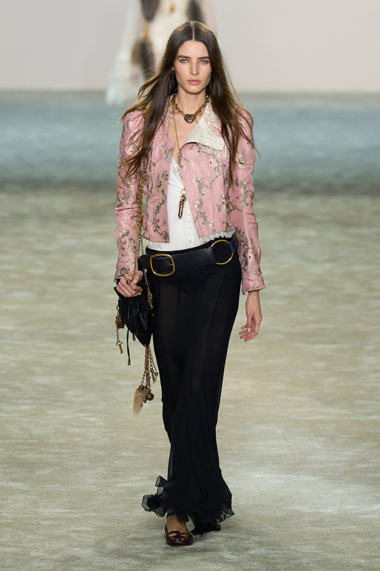Model on the Chloe fall/winter 2025 runway.