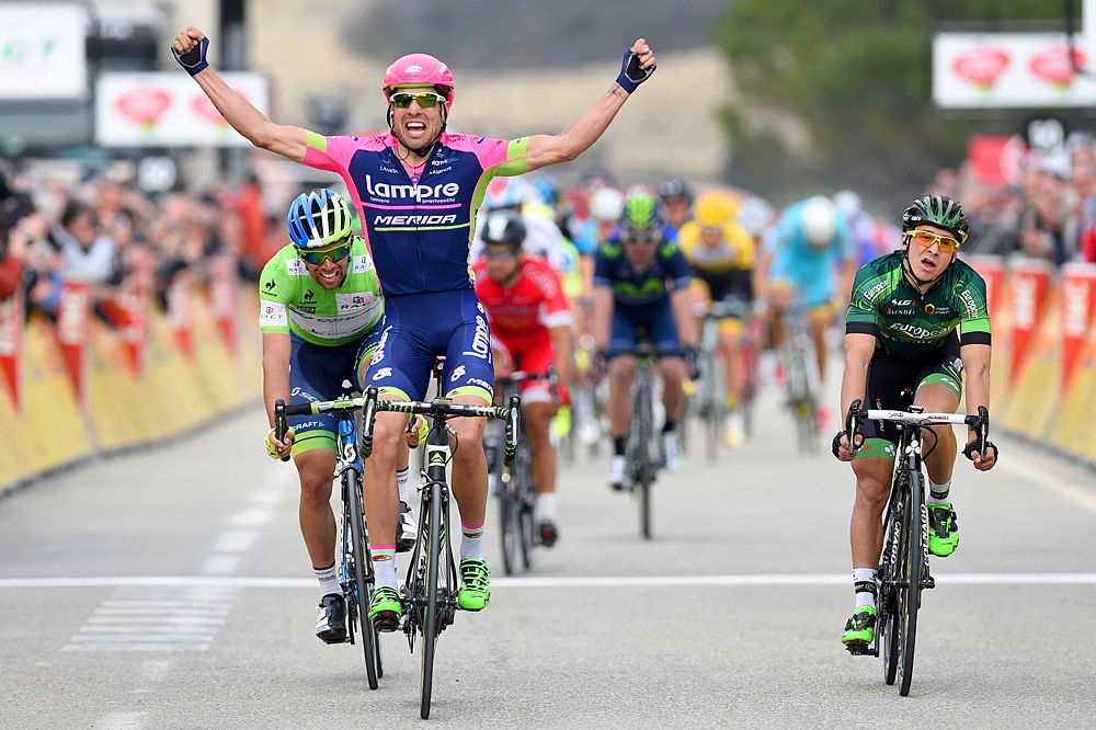 Davide Cimolai (Lampre-Merida) wins the bunch sprint