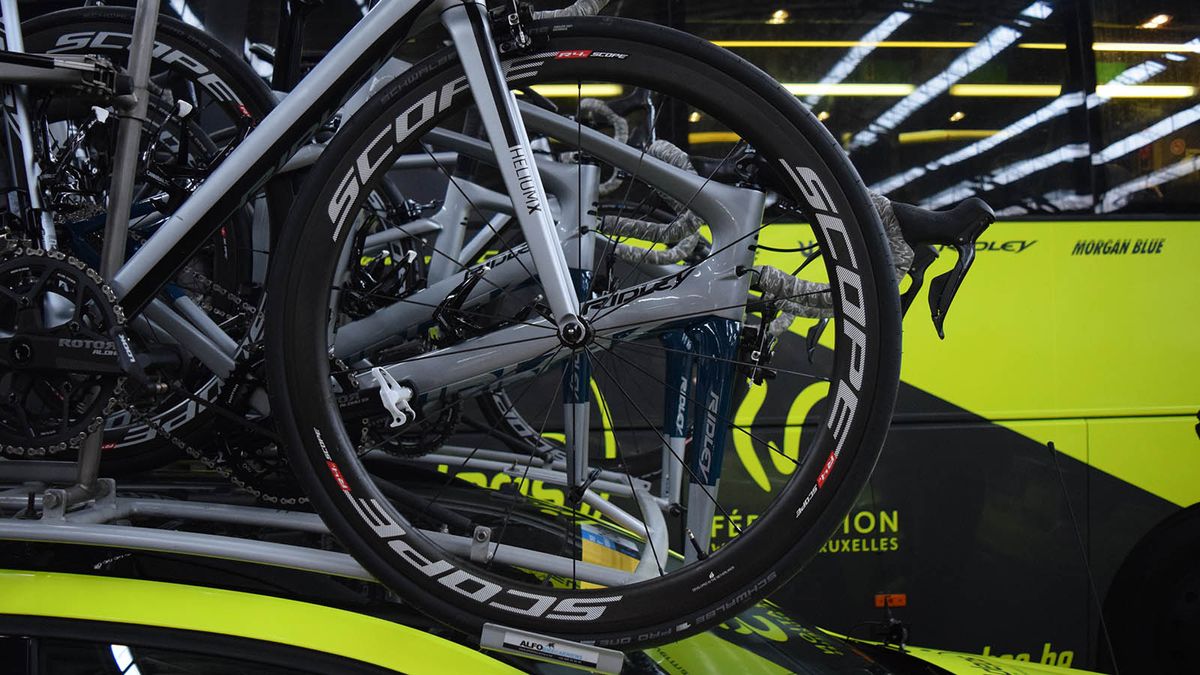 Wallonie-Bruxelles raced a complete tubeless setup with wheels from Scope in conjunction with tyres from Schwalbe
