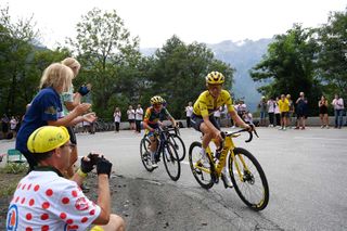 ALPE DHUEZ FRANCE AUGUST 18 LR Gaia Realini of Italy and Team Lidl Trek and Katarzyna Niewiadoma of Poland and Team CanyonSRAM Racing Yellow Lader Jersey compete in the chase group during the 3rd Tour de France Femmes 2024 Stage 8 a 1499km stage from Le GrandBornand to Alpe dHuez 1828m UCIWWT on August 18 2024 in Alpe dHuez France Photo by Alex BroadwayGetty Images