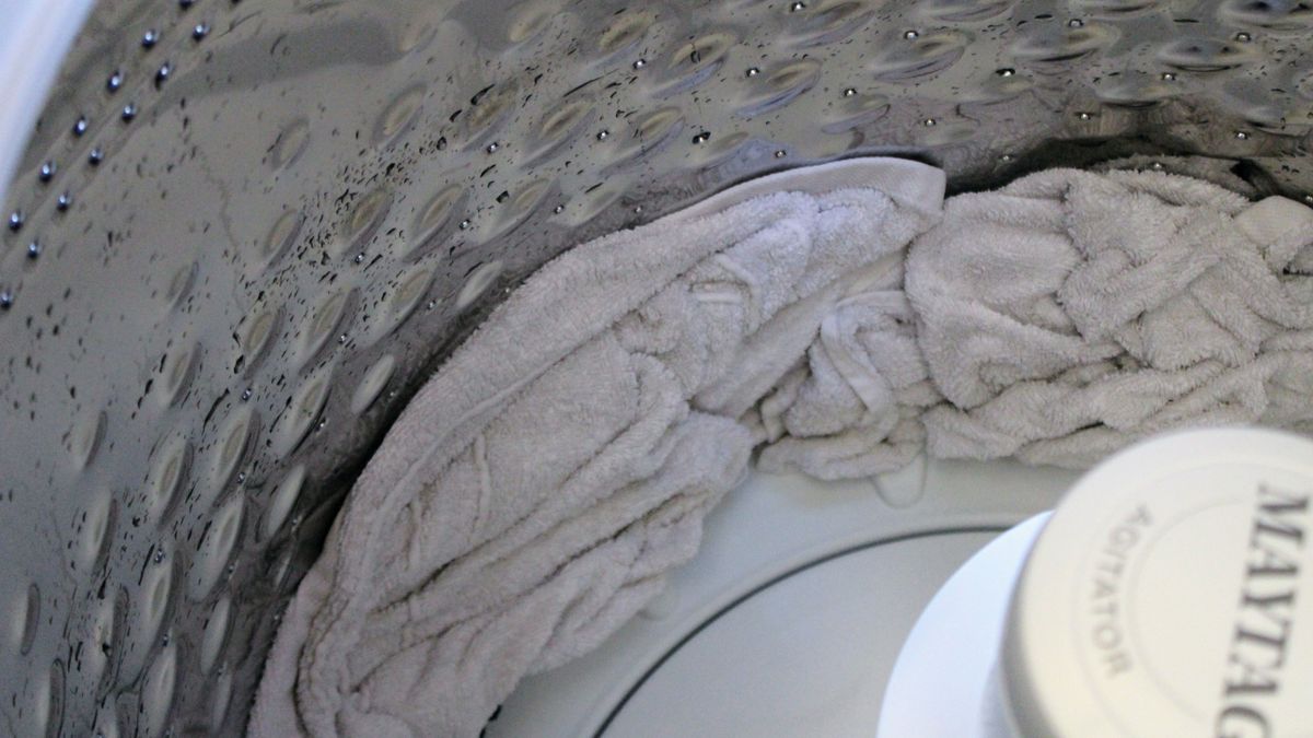 Maytag MVW7230HC 5.2 cu. ft. Smart Top Load Washer being tested in writer's home
