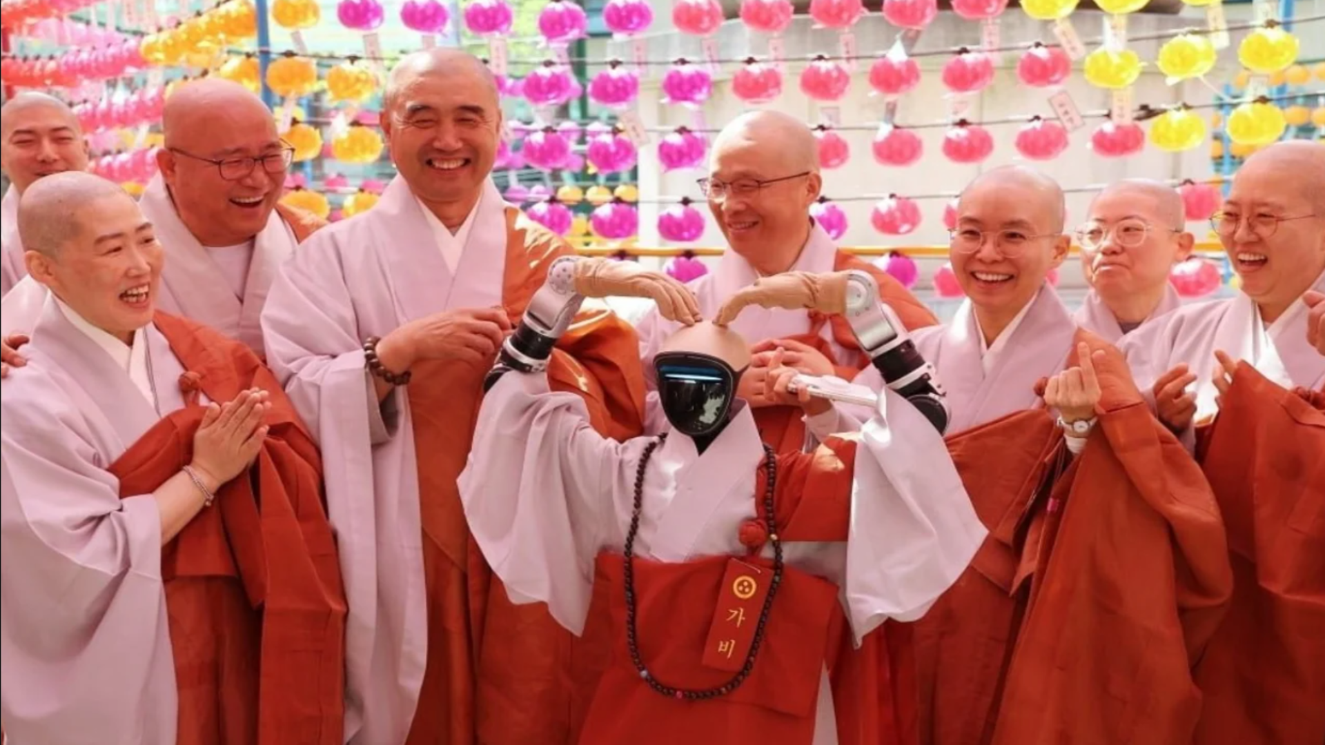 South Korean Humanoid Buddhist monk, Gabi