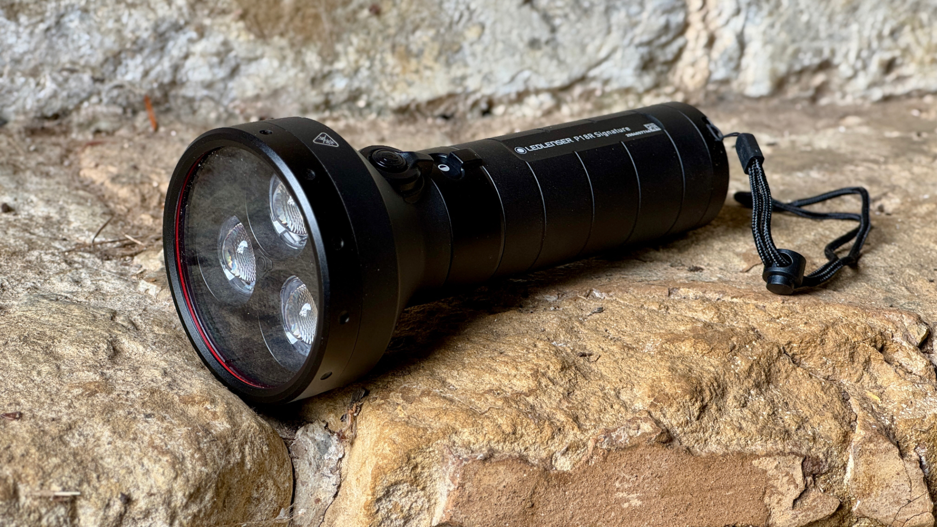 Ledlenser P18R Signature stone