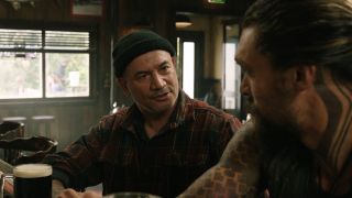 Temuera Morrison's Thomas Curry talking to Jason Momoa's Arthur Curry in Aquaman movie