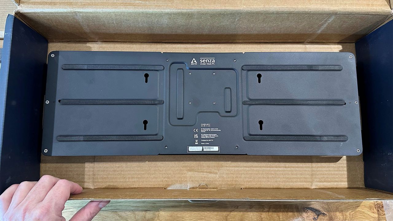Arctic Senza AI 370