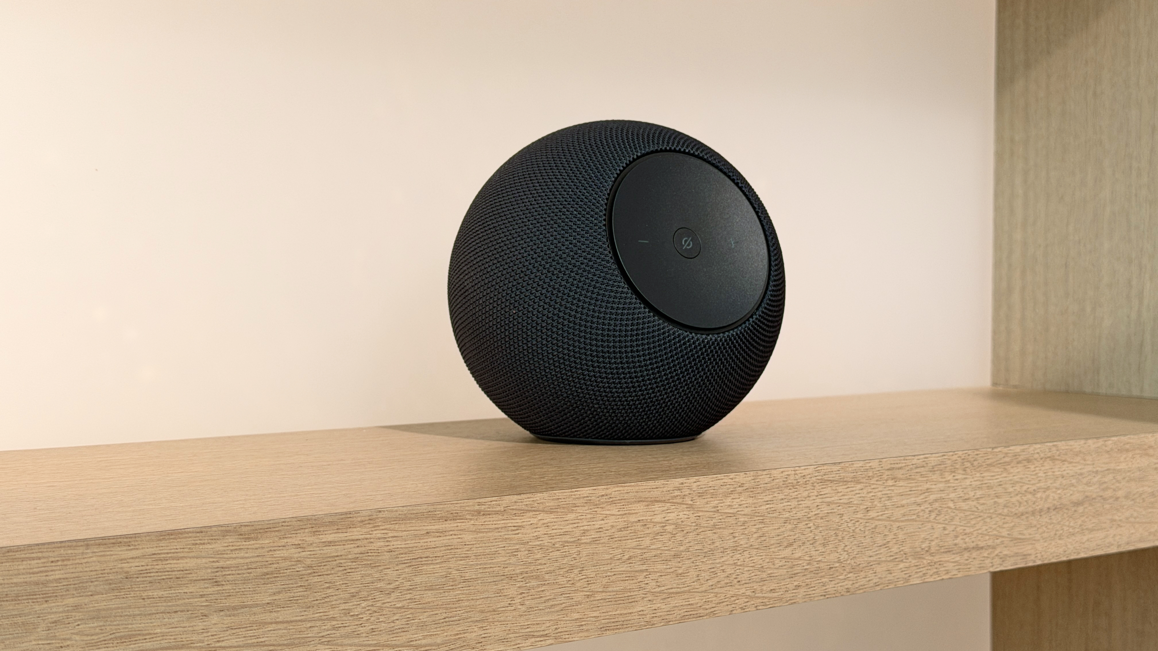 Amazon Echo Studio ブラック Amazon echo studio ブラック Amazon Echo Studio (newest model) our