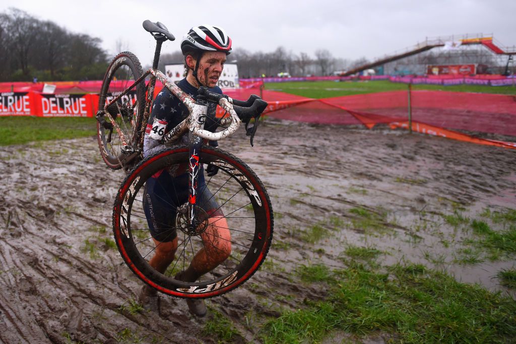 DENDERMONDE BELGIUM DECEMBER 27 Clara Honsinger of The United States Mud during the 1st Dendermonde World Cup 2020 Women Elite dendermonde CXWorldCup UCICyclocrossWC Cyclocross on December 27 2020 in Dendermonde Belgium Photo by Luc ClaessenGetty Images