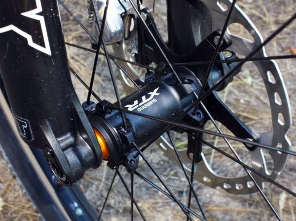 Shimano's new Race and Trail XTR front wheels will both be available in either 9mm quick-release or 15mm thru-axle fitments.
