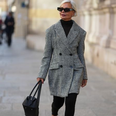 how people are styling leggings at paris fashion week