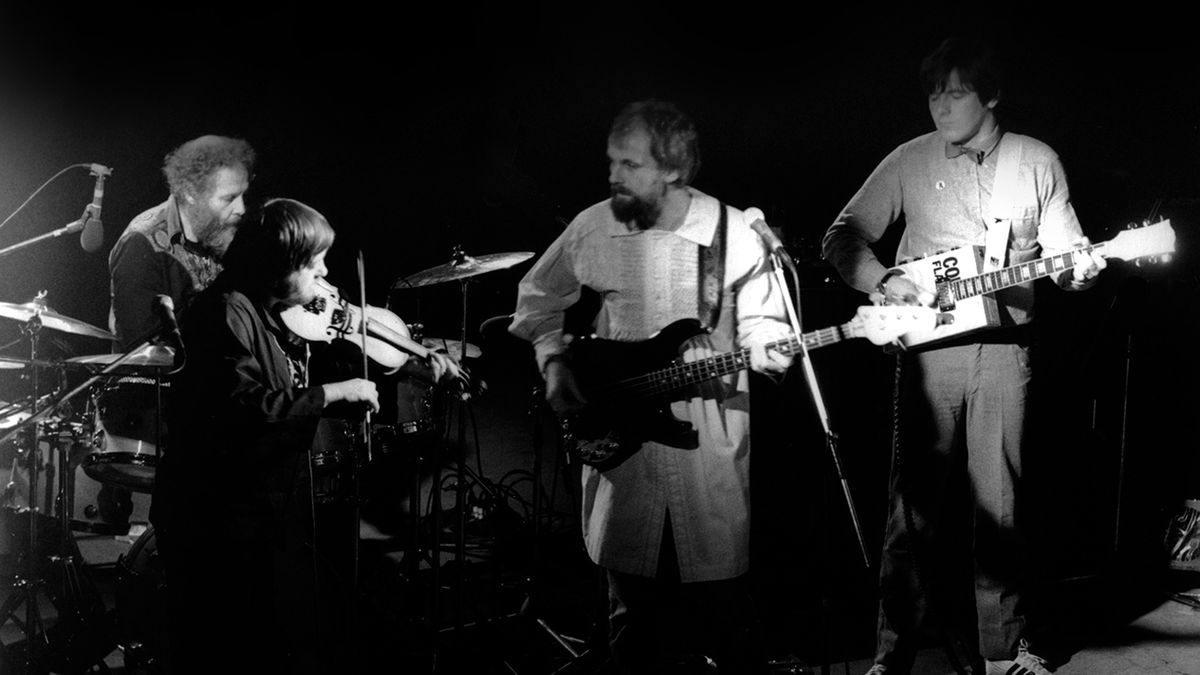 Twelve-disc Fairport Convention Box Set To Be Released In July 