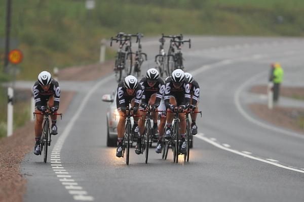 Charlotte Becker pulls off after a turn at the front as Cervelo Test Team head to victory again in a World Cup TTT