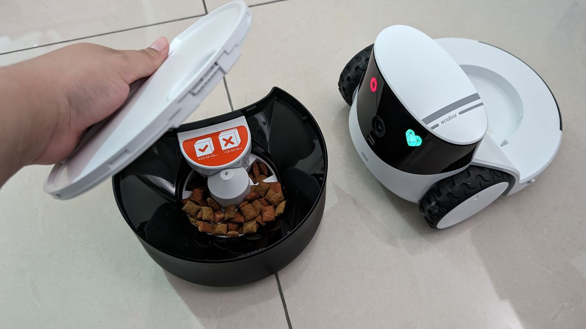 Enabot RolaPet PetPal